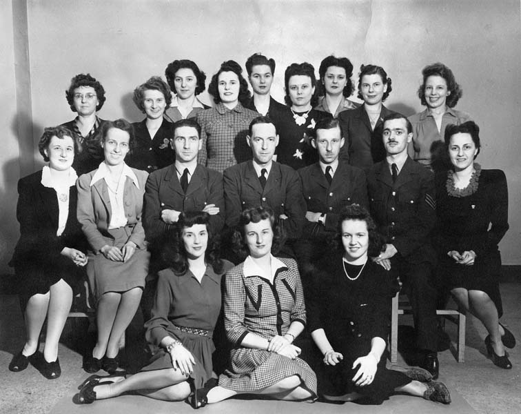 EJH & RAF Liaison Group - possibly Dayton OH - possibly 1944-13