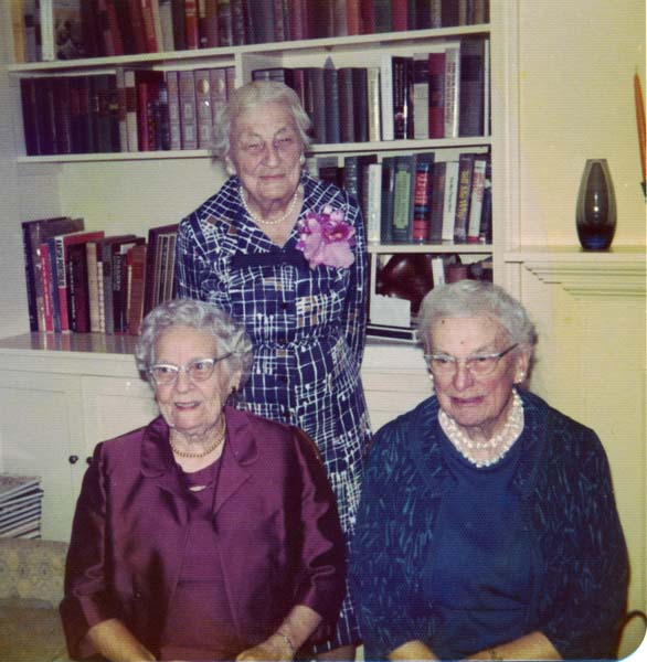 Jackson sisters - Myra's 90th birthday - 1972-36