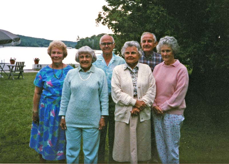 Janet, EJH, JWB, BBS, RCB & Signe - Walloon Lake - 7-1990-36